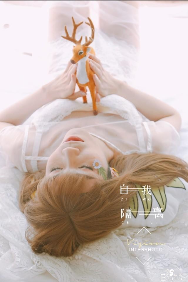B站公认最美伪娘小凤轩-1.jpg