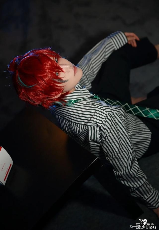 深邃有魅力，《催眠麦克风》观音坂独步cos，你想吃蛋糕吗？-3.jpg