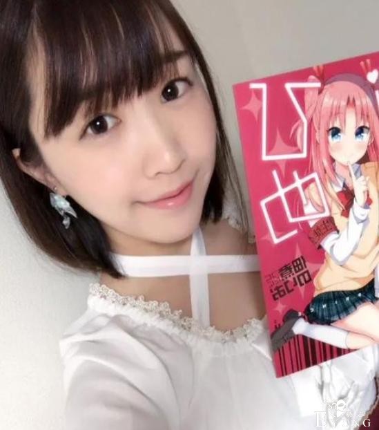 大叔被人嘲笑“这么大还在画萝莉”？自信回答受到网友的赞赏-3.jpg