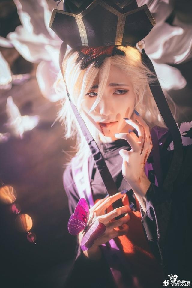 好看到犯规，《鬼灭之刃》童磨cos，眼神到位还有点可爱-6.jpg