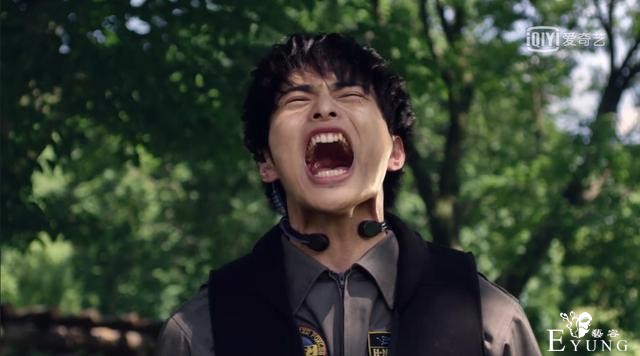 原来哥莫拉不是白死的！泽塔奥特曼把哥莫拉杀害有更深层的考虑-8.jpg
