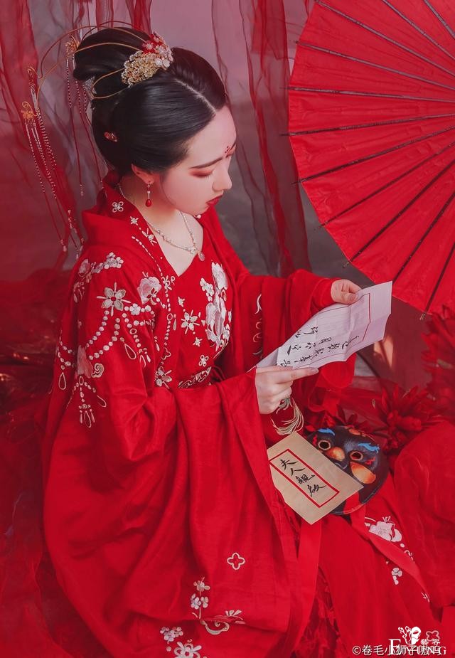 有故事的眼睛，美与媚的优雅身姿，惊艳到令人灵动的汉服美女-10.jpg