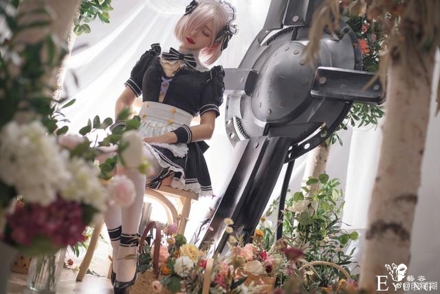 Coser肉糊糊_女仆制服cos-9.jpg