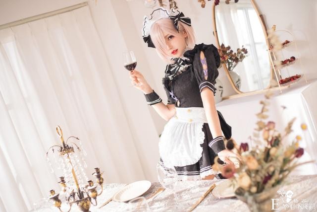 Coser肉糊糊_女仆制服cos-10.jpg