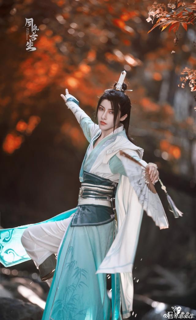 绝美颜值，《穿书自救指南》沈清秋cos，第一眼就被惊艳到-10.jpg