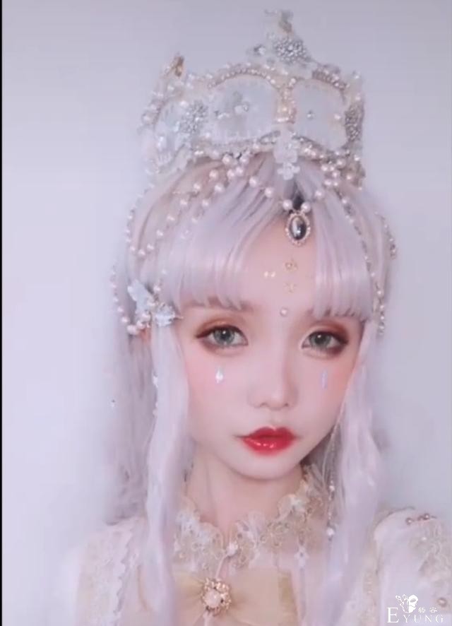 当女装大佬穿上lo裙，比女人更有女人味，认全谁是男的算我输-6.jpg