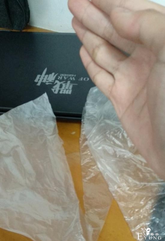 日本动漫太扯淡，徒手把碳捏成钻石，网友们纷纷玩起了梗-18.jpg