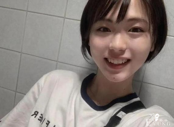 16岁高中生恋上女装，男扮女装后雌雄难辨，粉丝：这是男的？-1.jpg