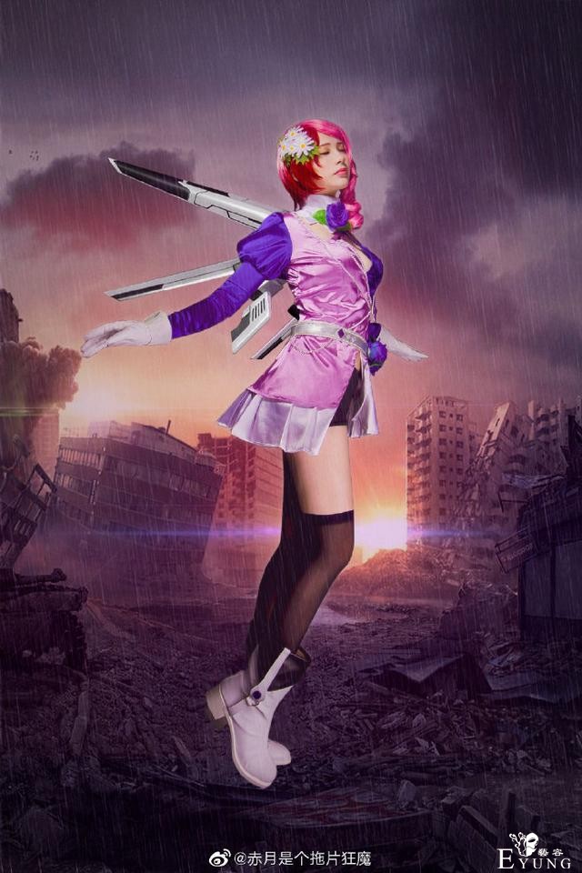 爷青回，《铁拳》阿丽莎cos，太可爱啦连可拆卸都还原出来了-7.jpg