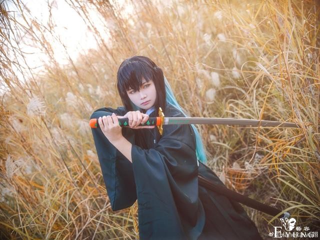 《鬼灭之刃》时透无一郎cos，温馨的阳光，浅浅的笑容太美好了-2.jpg