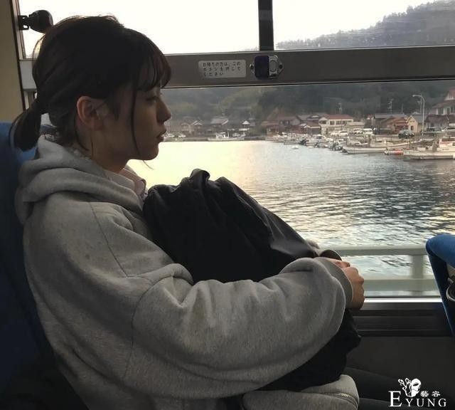 16岁男高中生沉迷“女装”，扮相甜美圈粉无数，女生：太好看了-1.jpg