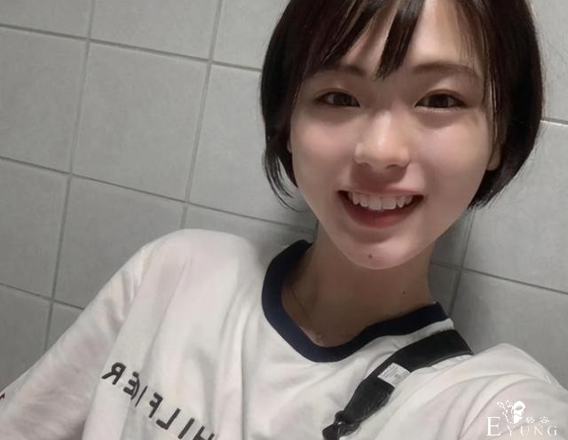 16岁男高中生沉迷“女装”，扮相甜美圈粉无数，女生：太好看了-3.jpg