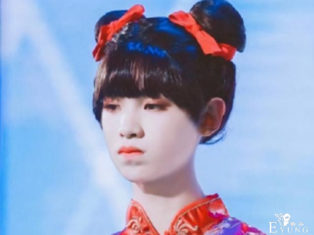 王源女装，黄明昊女装，王俊凯女装，看见他：姜还是老的辣-2.jpg