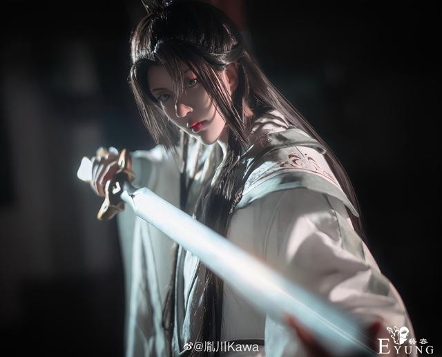 《穿书自救指南》沈清秋cos，就看一眼，师尊的感觉一下就来了-5.jpg