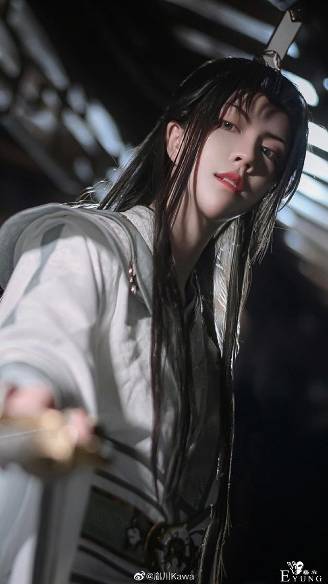 《穿书自救指南》沈清秋cos，就看一眼，师尊的感觉一下就来了-7.jpg