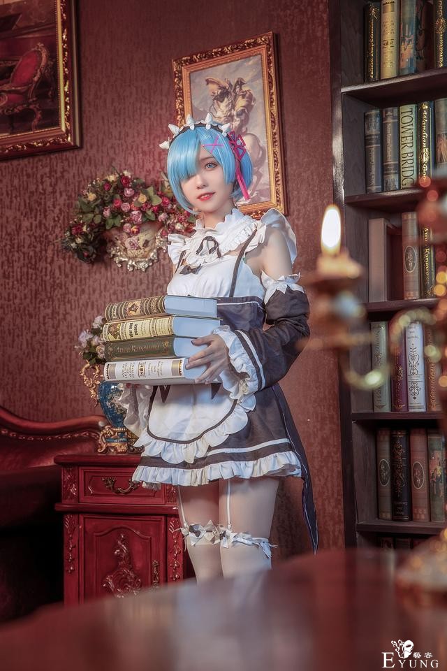 非常不错的三组日本人气动漫角色“雷姆”COS作品！造型很可爱-33.jpg