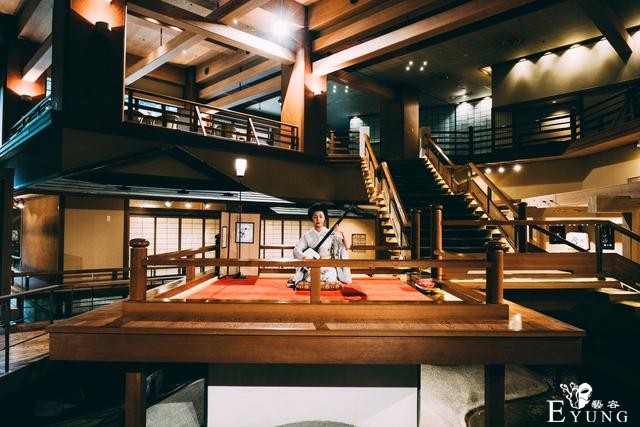 鬼灭之刃实在太火，日本出现辣眼雕塑，网友吐槽：比无惨还惨-6.jpg