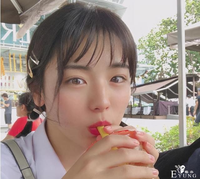 日本学生“男扮女装”走红，笑容甜美似女神，却被“恶语相向”-4.jpg