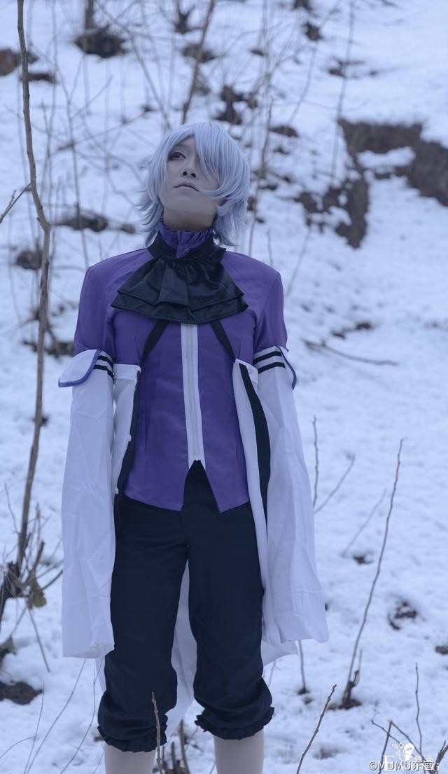 《潘多拉之心》布雷克cos，萧瑟寥寞，仿佛雪都清冷了-3.jpg
