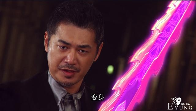 假面骑士圣刃：吹爆邪恶王剑，硬接三个三册大招，结局还能秒变身-5.jpg