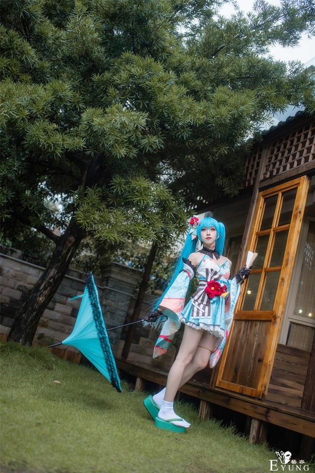 三位国人COSER扮演的人气虚拟偶像“初音未来”！颜值很高哦-9.jpg