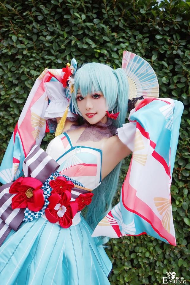 三位国人COSER扮演的人气虚拟偶像“初音未来”！颜值很高哦-12.jpg