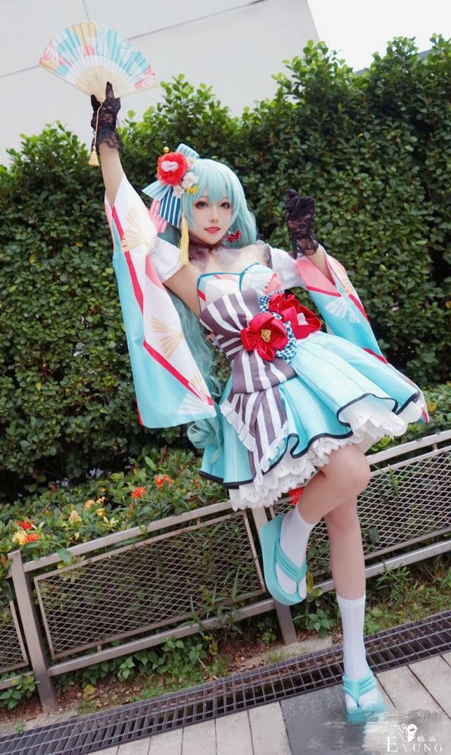 三位国人COSER扮演的人气虚拟偶像“初音未来”！颜值很高哦-11.jpg