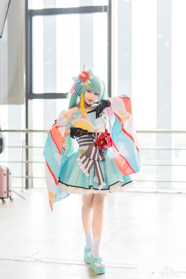 三位国人COSER扮演的人气虚拟偶像“初音未来”！颜值很高哦-21.jpg