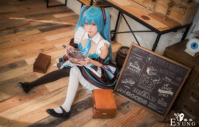 三位国人COSER扮演的人气虚拟偶像“初音未来”！颜值很高哦-27.jpg