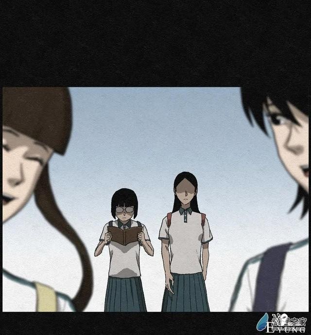 漫画《丑女变校花》学校里的丑女在一个暑假后都变美了-5.jpg