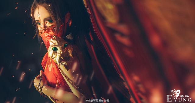 美丽惊艳，《鬼刀》风曳cos，带着异域风情的神秘感-1.jpg