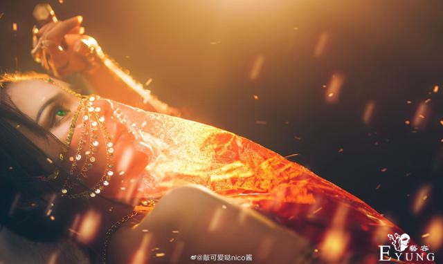 美丽惊艳，《鬼刀》风曳cos，带着异域风情的神秘感-6.jpg