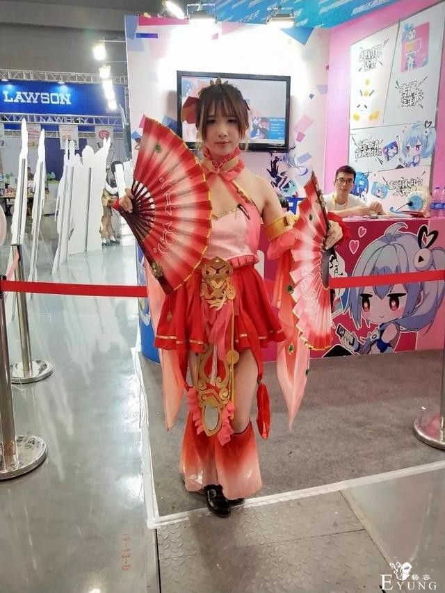 西南动漫节上的Cosplay高清美照流出！原来二次元还能这样玩！-18.jpg