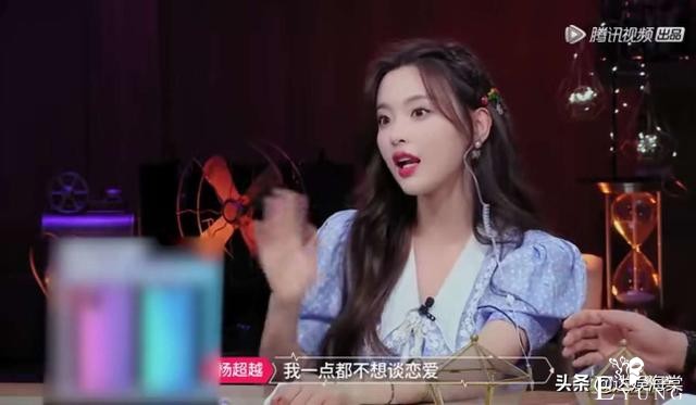杨超越综艺影视两开花，知名度好过虞书欣，只想赚钱是穷怕了？-9.jpg