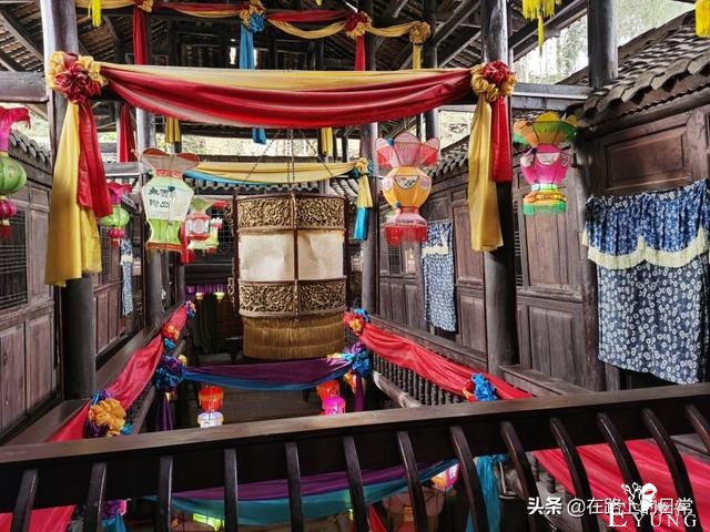 实拍古代的青楼妓院，鸦片烟馆，陕西青木川古镇最后的畸形繁荣-8.jpg