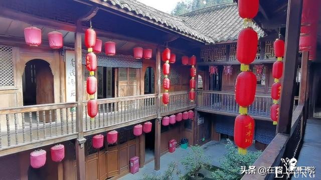 实拍古代的青楼妓院，鸦片烟馆，陕西青木川古镇最后的畸形繁荣-23.jpg