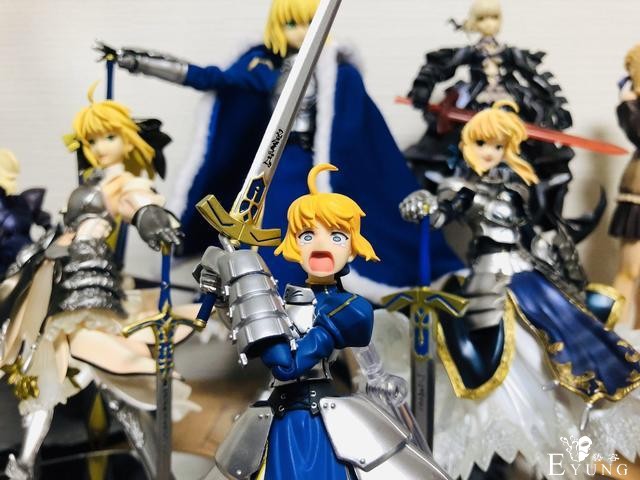 画师绘制憨憨版saber，不仅被人出COS，还被做成手办-4.jpg