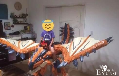 日本家长们为自家孩子制作cos道具，有这样的爹妈真的好幸福-2.jpg