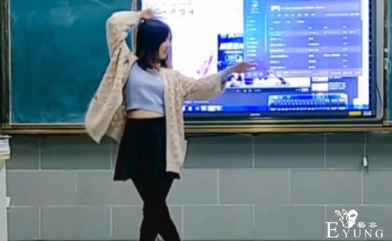 美女老师其实是coser？帅哥老师其实是女装大佬？不是段子-5.jpg