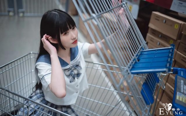 “JK制服”和“奥特曼”入选年度10大商品，二次元已成为主流-5.jpg