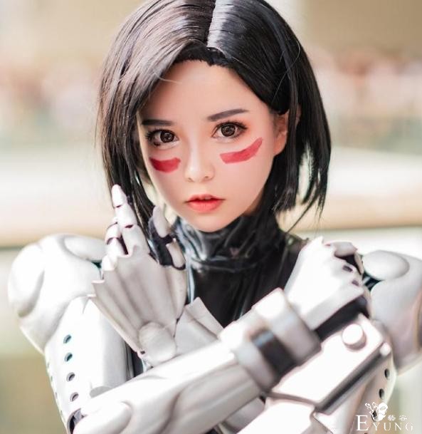 胶衣COS看着美，但我劝大家不要轻易尝试，这个缺点比鼓包还严重-1.jpg