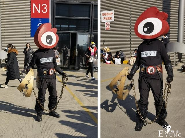 上海漫展神COS盘点：五条悟拉二胡，旧剑金闪闪蹬自行车-1.jpg