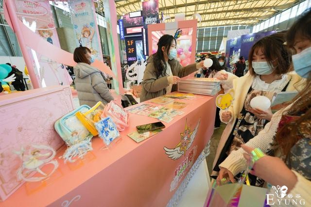 亲手召唤库洛牌力量，魔卡少女樱新游成为新年好运拼图的第一块-5.jpg
