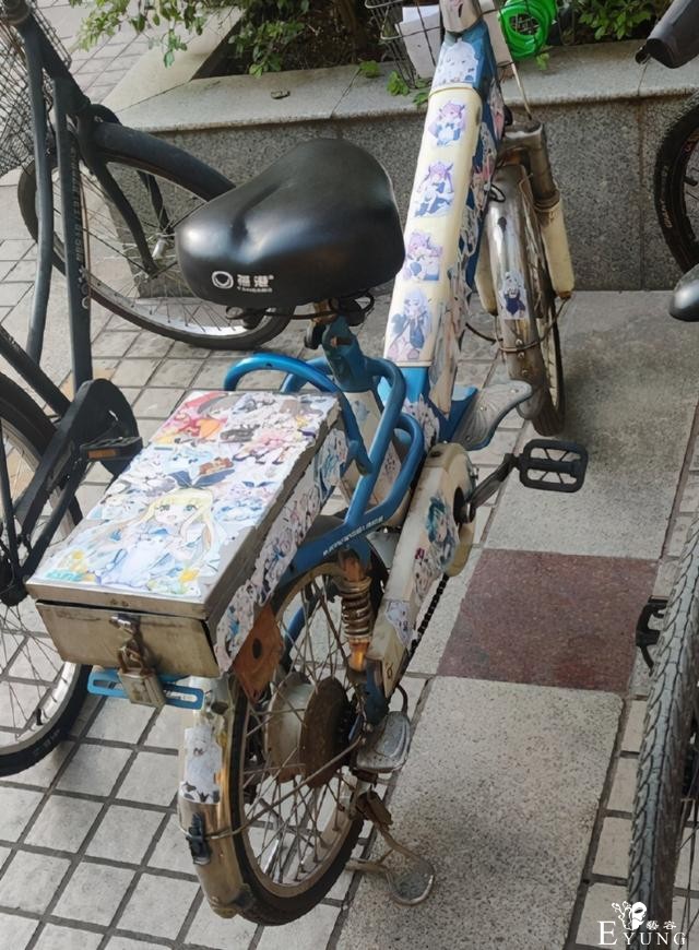本以为痛车痛摩托就很亮眼了，现在连自行车也这么二次元-1.jpg