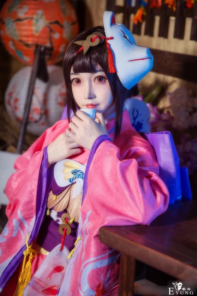 国人可爱萌妹COS《阴阳师》神乐！只有二次元才有这么大的眼睛吧-8.jpg