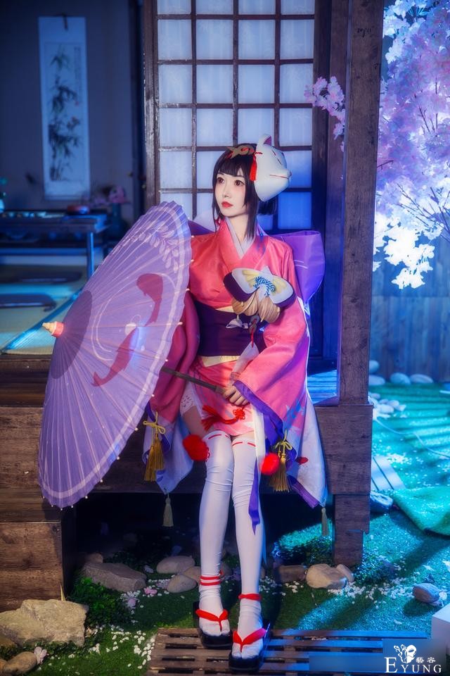 国人可爱萌妹COS《阴阳师》神乐！只有二次元才有这么大的眼睛吧-11.jpg