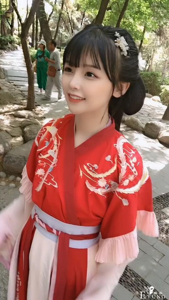按照最新的流行趋势，原来我们都不是“二次元”了？-5.jpg