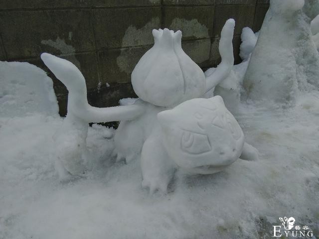 不仅仅有梦幻般的冰苹果，日本的雪人也太二次元了-13.jpg
