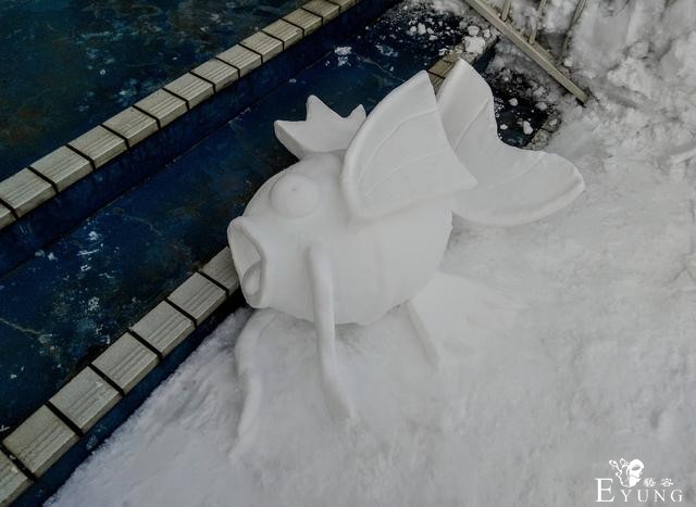 不仅仅有梦幻般的冰苹果，日本的雪人也太二次元了-15.jpg
