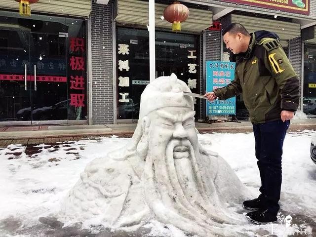 不仅仅有梦幻般的冰苹果，日本的雪人也太二次元了-20.jpg